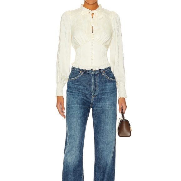 Revolve Hallie top in Ivory - Picture 4 of 4